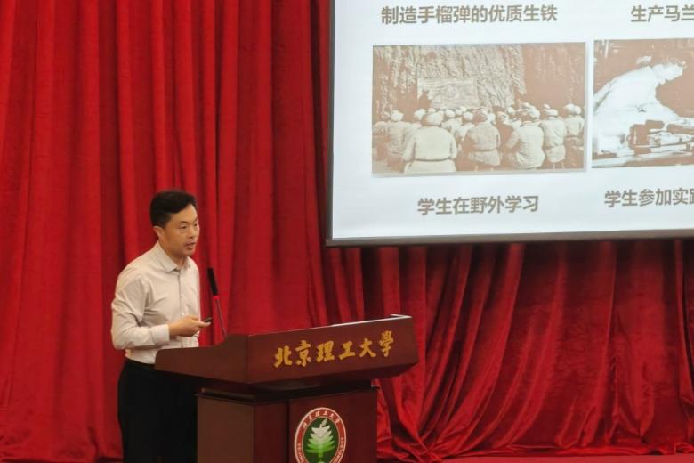 黄色仓库